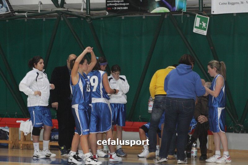 120218 basket 440_tn.jpg